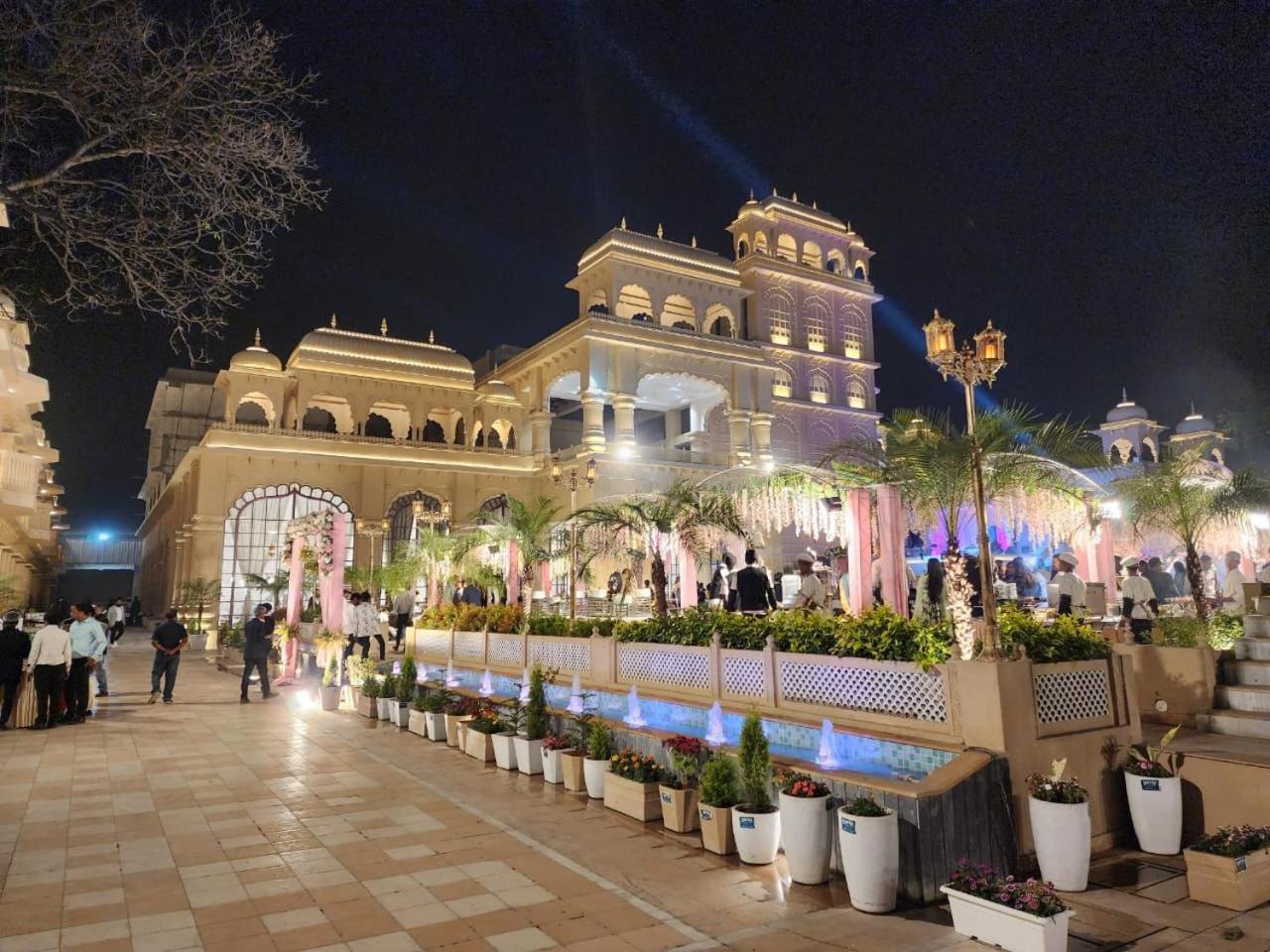 Raj Vilas Resort Dhanbād Exterior foto